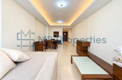 Apartment - 1 - 2 for rent in Viva Central - Viva Bahriyah - The Pearl Island - Doha Apartment - 1 - 2 for rent in Viva Central - Viva Bahriyah - The Pearl Island - Doha