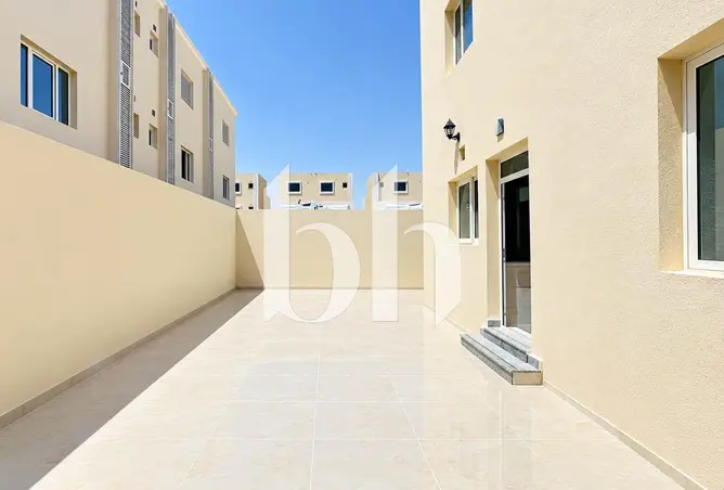 62127824 - Property Image 3