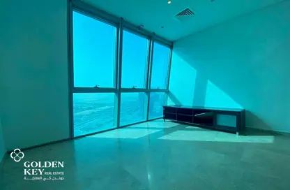 Apartment - 2 Bedrooms - 3 Bathrooms for sale in Zig Zag Tower A - Zig Zag Towers - West Bay - Doha