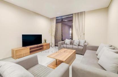 Apartment - 2 Bedrooms - 3 Bathrooms for rent in Giardino Village - The Pearl Island - Doha