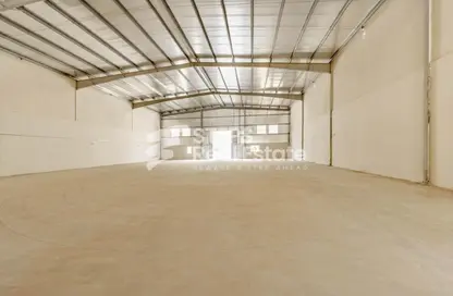 Warehouse - Studio - 1 Bathroom for rent in East Industrial Street - Birkat Al Awamer - Al Wakra