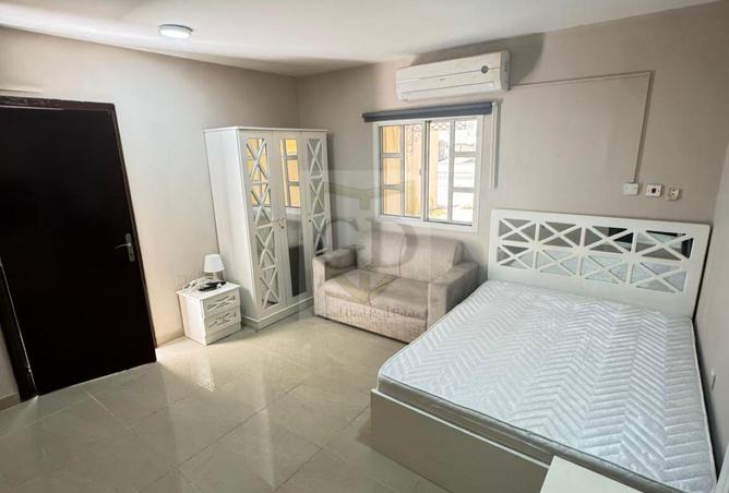 57032447 - Property Main Image