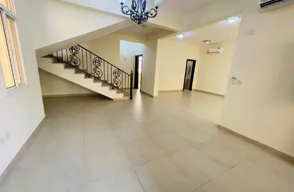 Villa - 5 Bedrooms - 6 Bathrooms for sale in Al Wukair - Al Wukair - Al Wakra