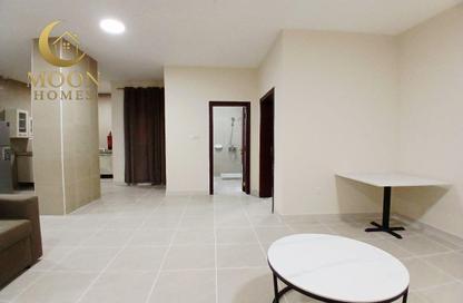 Apartment - 1 - 1 for rent in Umm Ghuwailina 4 - Umm Ghuwailina - Doha Apartment - 1 - 1 for rent in Umm Ghuwailina 4 - Umm Ghuwailina - Doha