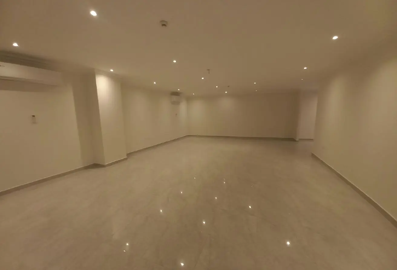 64090744 - Property Main Image