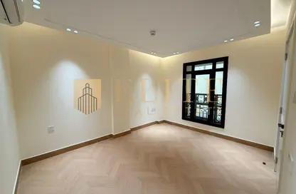 Apartment - 2 Bedrooms - 2 Bathrooms for rent in Al Nasr Street - Al Nasr - Doha