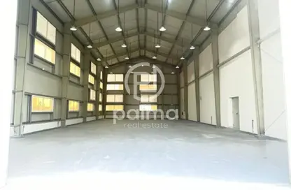 Warehouse - Studio - 6 Bathrooms for sale in East Industrial Street - Birkat Al Awamer - Al Wakra