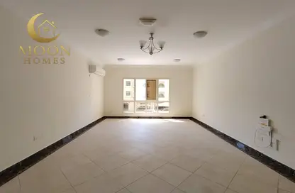 Apartment - 3 Bedrooms - 3 Bathrooms for rent in Najma Street - Najma - Doha