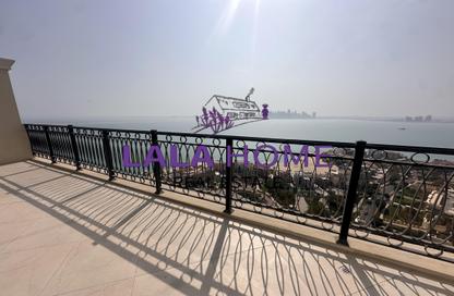 Apartment - 3 Bedrooms - 5 Bathrooms for rent in Floresta Gardens - Floresta Gardens - The Pearl Island - Doha