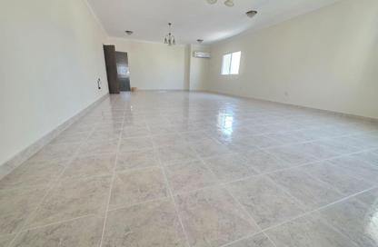 Apartment - 3 Bedrooms - 3 Bathrooms for rent in Al Jazeera Street - Fereej Bin Mahmoud North - Fereej Bin Mahmoud - Doha