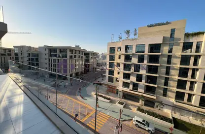 Duplex - 4 Bedrooms - 7 Bathrooms for sale in Crystal Residence - Gewan Island - The Pearl Island - Doha