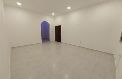 شقة - 1 - 1 للايجار في طريق سلوى - العزيزية - الدوحة شقة - 1 - 1 للايجار في طريق سلوى - العزيزية - الدوحة