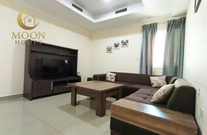 Apartment - 1 Bedroom - 2 Bathrooms for rent in Doha Al Jadeed - Doha