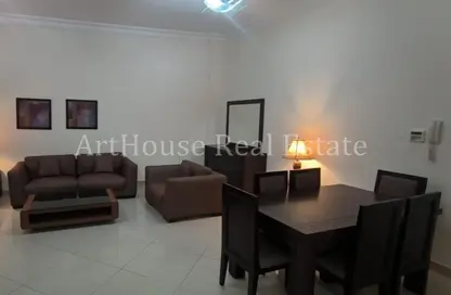 شقة - 3 غرف نوم - 3 حمامات للايجار في شارع النصر - النصر - الدوحة