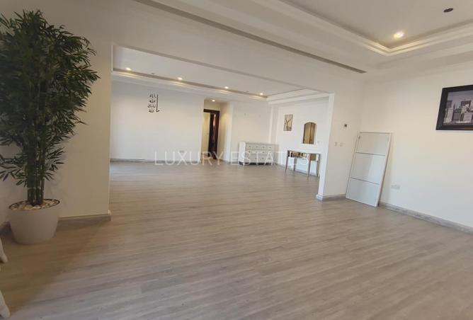 60834368 - Property Image 2