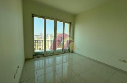 Apartment - 2 Bedrooms - 3 Bathrooms for rent in Viva West - Viva Bahriyah - The Pearl Island - Doha