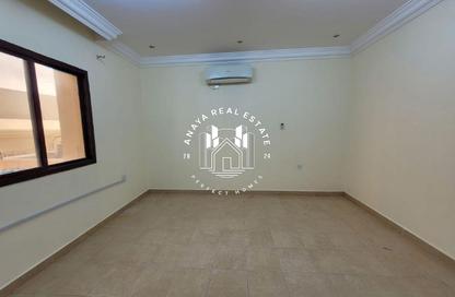 Villa - Studio - 1 Bathroom for rent in Bu Hamour Street - Abu Hamour - Doha