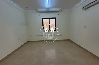 Villa - Studio - 1 Bathroom for rent in Bu Hamour Street - Abu Hamour - Doha