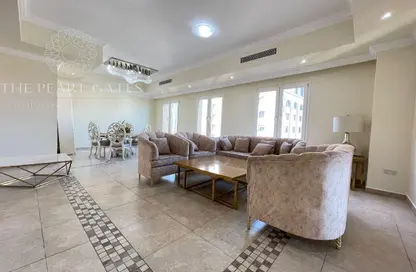 Apartment - 3 Bedrooms - 4 Bathrooms for rent in East Porto Drive - Porto Arabia - The Pearl Island - Doha