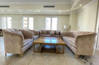 Apartment - 3 Bedrooms - 4 Bathrooms for rent in East Porto Drive - Porto Arabia - The Pearl Island - Doha