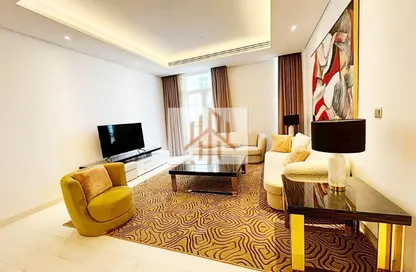 Apartment - 2 Bedrooms - 2 Bathrooms for rent in The Garden - Floresta Gardens - The Pearl Island - Doha