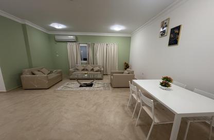 Apartment - 2 Bedrooms - 2 Bathrooms for rent in Al Muntazah Street - Al Muntazah - Doha