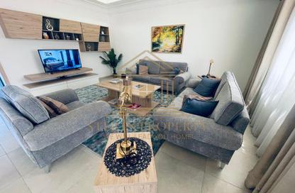 مجمع سكني - 4 غرف نوم - 4 حمامات للايجار في شارع الوعب - الوعب - الدوحة
