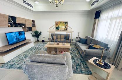 مجمع سكني - 4 غرف نوم - 4 حمامات للايجار في شارع الوعب - الوعب - الدوحة