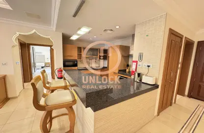 Apartment - 2 Bedrooms - 3 Bathrooms for rent in Viva West - Viva Bahriyah - The Pearl Island - Doha