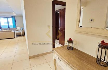 Apartment - 1 Bedroom - 2 Bathrooms for sale in East Porto Drive - Porto Arabia - The Pearl Island - Doha Apartment - 1 Bedroom - 2 Bathrooms for sale in East Porto Drive - Porto Arabia - The Pearl Island - Doha