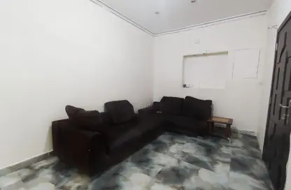 Apartment - 1 Bedroom - 2 Bathrooms for rent in Al Maamoura - Doha