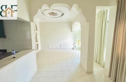 Apartment - 2 Bedrooms - 2 Bathrooms for rent in Muntazah 7 - Al Muntazah - Doha