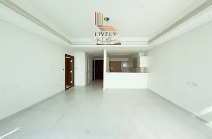 شقة - غرفة نوم - 2 حمامات للايجار في كريستال ريزيدنس - جزيرة جيوان - جزيرة اللؤلؤة - الدوحة