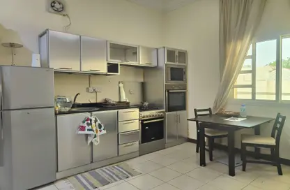 Apartment - 1 Bathroom for rent in Onaiza Street - Diplomatic Area - Doha