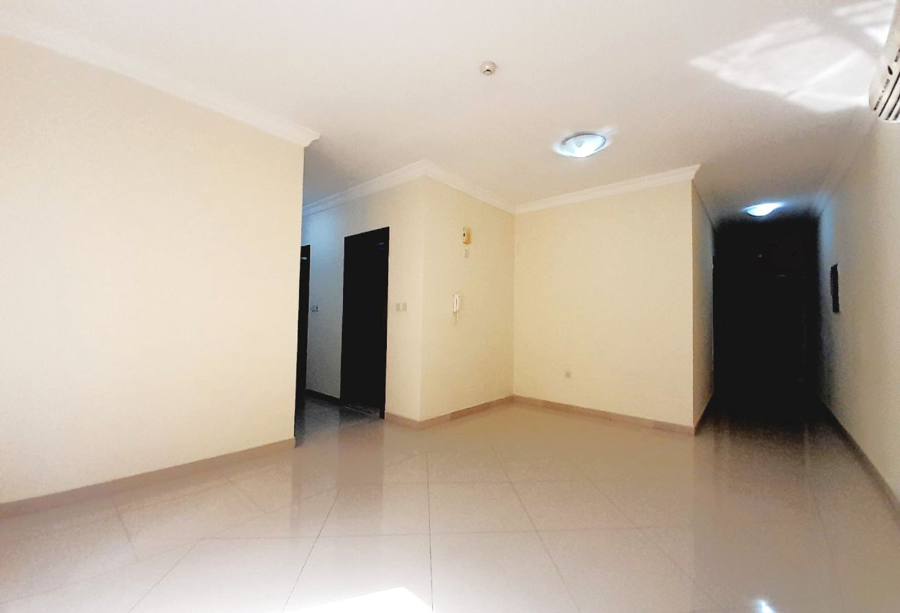 Fully Renovated Apartment Near Shops, City View