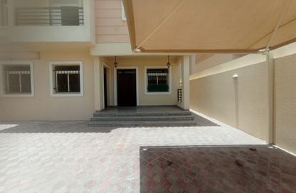 Villa - 5 Bedrooms - 7 Bathrooms for rent in Al Markhiya Street - Al Markhiya - Doha