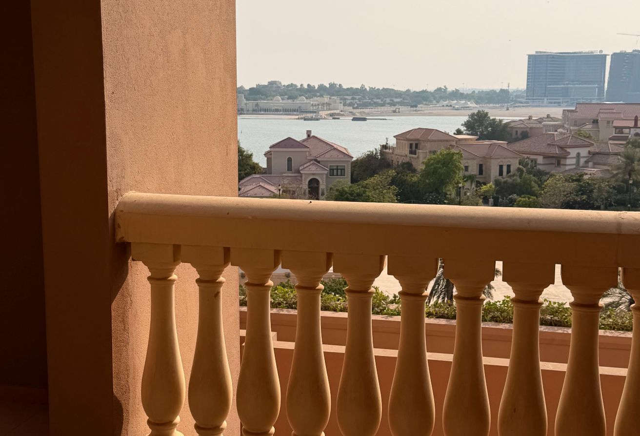 1 BHK Fully Furnished Apartment | Porto Arabia thumbnail 7