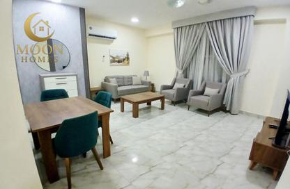 Apartment - 1 Bedroom - 2 Bathrooms for rent in Umm Ghwailina Comm - Umm Ghuwalina - Umm Ghuwailina - Doha