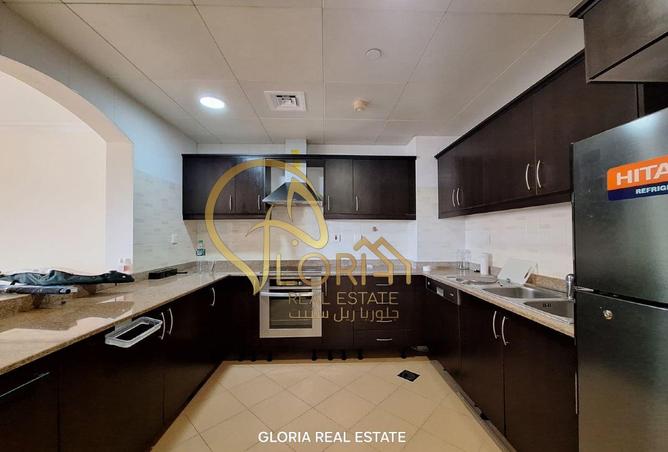 54008070 - Property Image 3