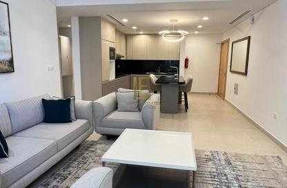 Apartment - 1 Bedroom - 2 Bathrooms for rent in Floresta Gardens - Floresta Gardens - The Pearl Island - Doha