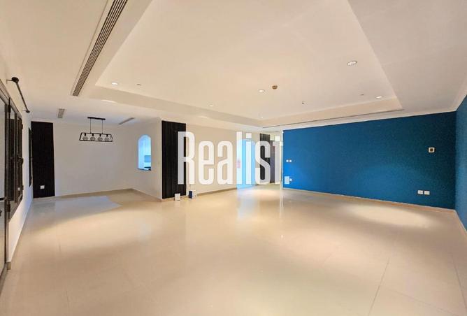 53569247 - Property Image 2