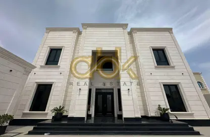 Villa - 6 Bedrooms - 7+ Bathrooms for sale in Umm Qarn - Al Daayen