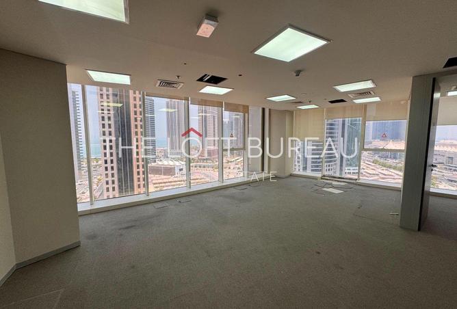 58632103 - Property Main Image
