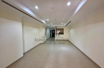 Apartment - Studio - 1 Bathroom for rent in East Porto Drive - Porto Arabia - The Pearl Island - Doha
