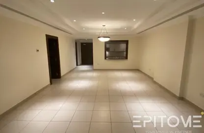 Apartment - 1 Bedroom - 2 Bathrooms for rent in Tower 24 - Porto Arabia - The Pearl Island - Doha