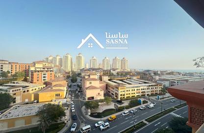 Apartment - 2 Bedrooms - 2 Bathrooms for rent in Porto Arabia - The Pearl Island - Doha