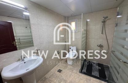 Apartment - 3 Bedrooms - 3 Bathrooms for rent in Al Nasr - Doha