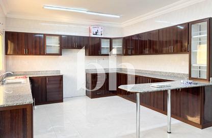 Villa - 5 Bedrooms - 4 Bathrooms for rent in Al Nuaija Street - Al Hilal West - Al Hilal - Doha