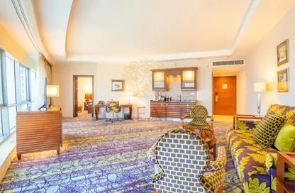 Hotel Apartments - 1 Bedroom - 2 Bathrooms for rent in Al Shatt Street - West Bay - Doha