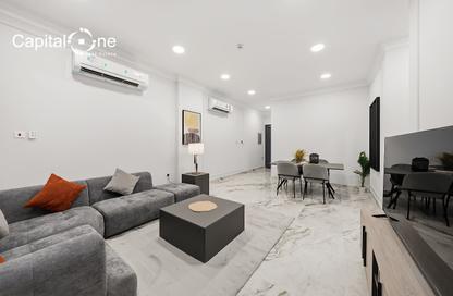 Apartment - 2 Bedrooms - 2 Bathrooms for rent in Al Nasr Street - Al Nasr - Doha